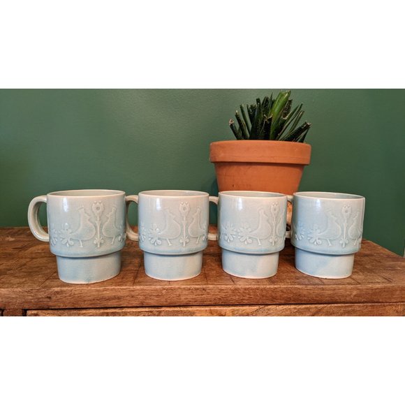 Vintage Set of Stacking Mugs/Teacups, Sky Blue Featuring Peacocks/Pheasants - Ma - Picture 3 of 9